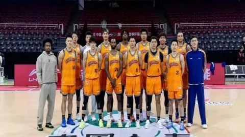 孔塞桑：帕夫洛维奇英勇拼搏，失误原因令人困惑